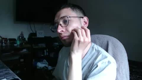 yinmao08 online show from March 23, 2026, 5:17 pm