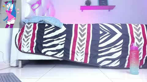 Snapshot of yiovanna19 chatting on December 10, 2024, 12:05 pm Yiovanna online show from December 10, 2024, 12:05 pm