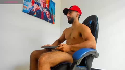 Yiyo online show from July 2, 2026, 5:41 pm