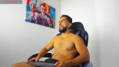 Yiyo online show from July 31, 2026, 8:58 am