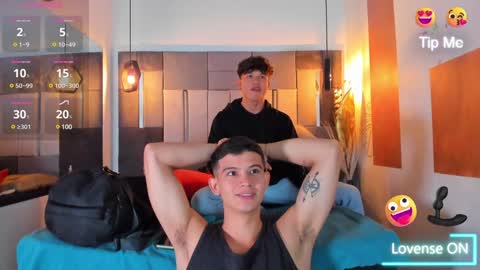 Snapshot of yizus_bonz chatting on December 15, 2024, 2:30 am yizus_bonz online show from December 15, 2024, 2:30 am