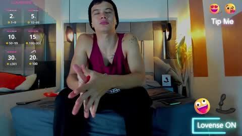 Snapshot of yizus_bonz chatting on December 22, 2024, 4:28 am yizus_bonz online show from December 22, 2024, 4:28 am