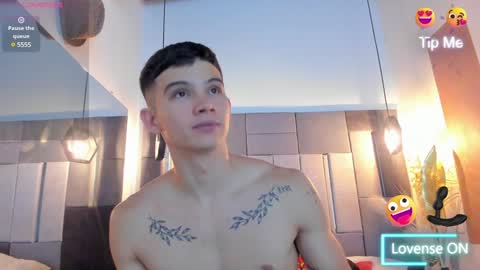 Snapshot of yizus_bonz chatting on December 25, 2024, 4:12 am yizus_bonz online show from December 25, 2024, 4:12 am