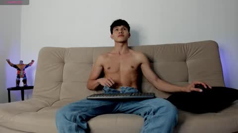 Snapshot of yizus_bonz chatting on December 4, 2025, 11:57 pm yizus_bonz online show from December 4, 2025, 11:57 pm