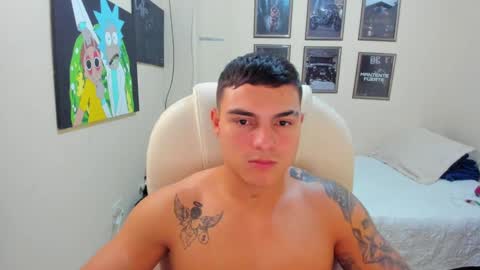 Snapshot of yker18 chatting on January 12, 2025, 4:52 am yker online show from January 12, 2025, 4:52 am