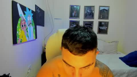 Snapshot of yker18 chatting on January 21, 2025, 5:16 am yker online show from January 21, 2025, 5:16 am