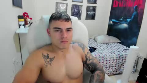 Snapshot of yker18 chatting on March 25, 2026, 7:03 am yker online show from March 25, 2026, 7:03 am