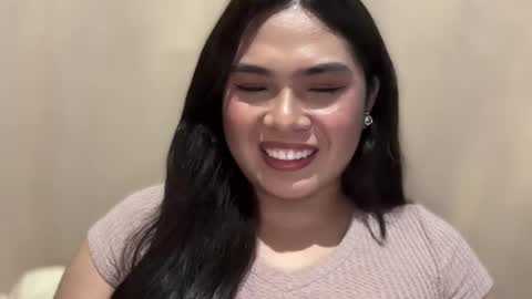 Snapshot of yllanahard chatting on December 20, 2024, 10:00 pm yllana love online show from December 20, 2024, 10:00 pm