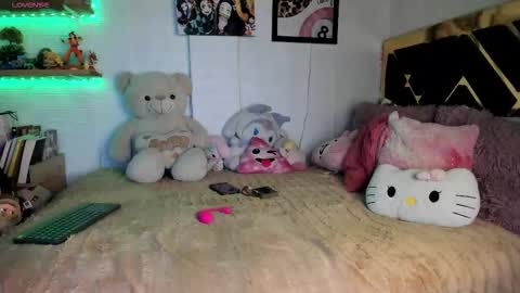 lucy online show from September 27, 2025, 6:51 am