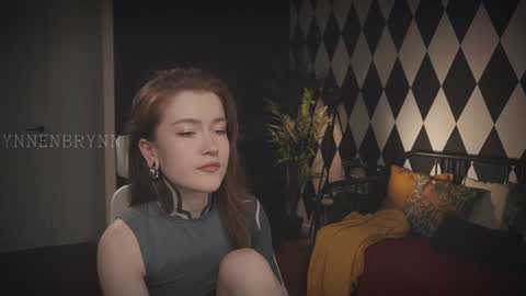 Snapshot of ynnenbrynn chatting on January 17, 2025, 7:19 am ynnenbrynn online show from January 17, 2025, 7:19 am