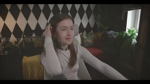 Snapshot of ynnenbrynn chatting on March 7, 2025, 3:51 am ynnenbrynn online show from March 7, 2025, 3:51 am