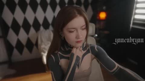 Snapshot of ynnenbrynn chatting on October 16, 2025, 6:36 am ynnenbrynn online show from October 16, 2025, 6:36 am