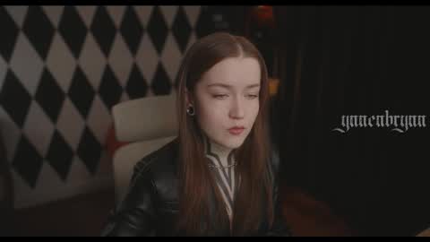 Snapshot of ynnenbrynn chatting on November 18, 2025, 7:24 am ynnenbrynn online show from November 18, 2025, 7:24 am