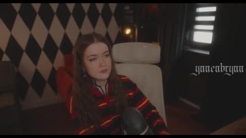 Snapshot of ynnenbrynn chatting on November 27, 2025, 6:04 am ynnenbrynn online show from November 27, 2025, 6:04 am