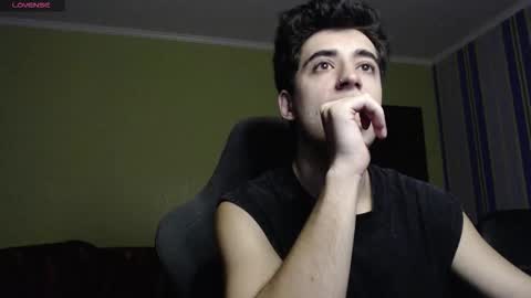 Snapshot of yofukashi chatting on October 13, 2025, 9:04 pm yofukashi online show from October 13, 2025, 9:04 pm