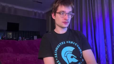 Snapshot of yoga_pizza_420 chatting on February 11, 2025, 4:33 am Max online show from February 11, 2025, 4:33 am