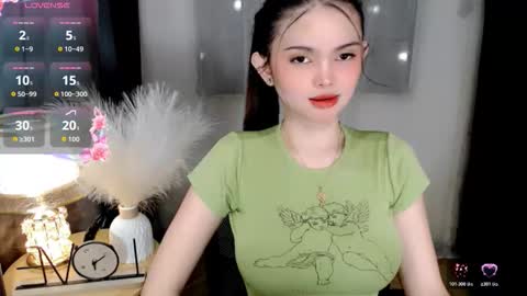 Snapshot of yogirl_abby chatting on February 11, 2026, 7:46 am Hi i am Abby i am Filipina Aussie youve ever wanted to meet NOT INTO CHEAP GUY online show from February 11, 2026, 7:46 am