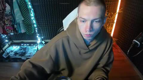 Snapshot of yoi_aji chatting on October 19, 2025, 4:46 am You can ask my name in pm online show from October 19, 2025, 4:46 am