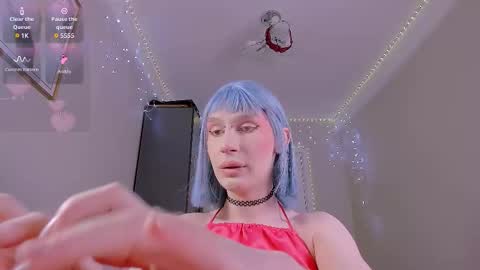 Mikaella - Mika online show from February 12, 2026, 10:38 pm