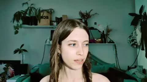 yoka_paradoxxx online show from July 11, 2026, 3:15 pm