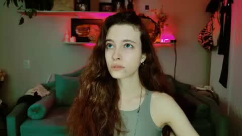 yoka_paradoxxx online show from July 27, 2026, 11:17 am