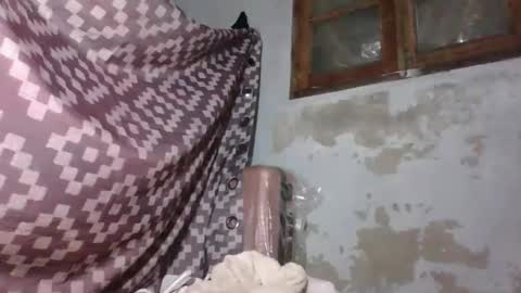 Snapshot of yolandrina05 chatting on September 16, 2025, 1:50 am yolandrina05 online show from September 16, 2025, 1:50 am