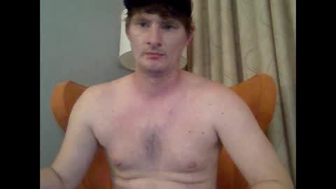 Snapshot of yolobitch7 chatting on March 5, 2026, 6:59 pm lil dickey online show from March 5, 2026, 6:59 pm