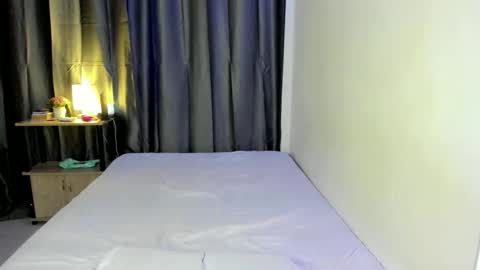 yona online show from October 4, 2025, 1:09 pm