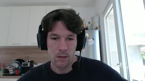 yone23 online show from April 18, 2026, 9:24 am