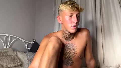 Snapshot of yorkshirelad208 chatting on December 15, 2025, 7:29 pm Harrison online show from December 15, 2025, 7:29 pm