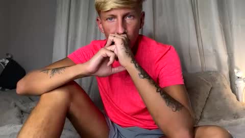 Snapshot of yorkshirelad208 chatting on December 16, 2025, 8:47 pm Harrison online show from December 16, 2025, 8:47 pm