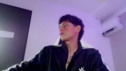 Snapshot of yosepp_cum chatting on April 19, 2026, 1:16 am YOSEP online show from April 19, 2026, 1:16 am