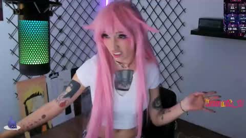 Snapshot of yoshino_san chatting on October 31, 2025, 11:39 pm you can call me Andy or yoshi 3 online show from October 31, 2025, 11:39 pm