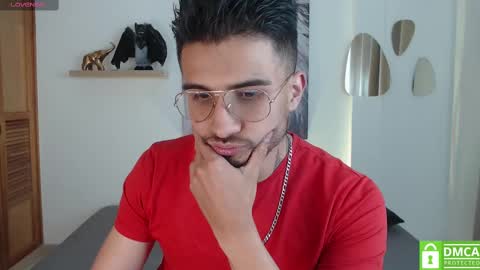 yoshy_man online show from January 29, 2025, 3:33 am