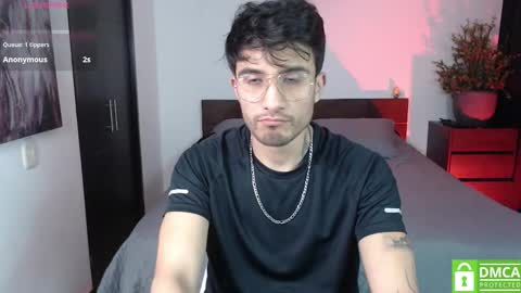 yoshy_man online show from October 15, 2025, 3:06 am