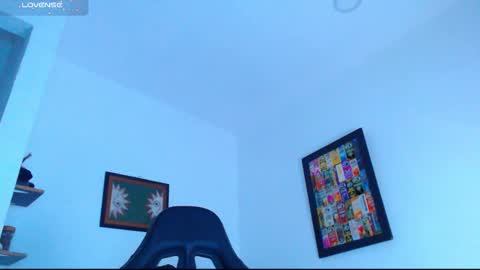 Enzo online show from December 23, 2025, 7:28 am