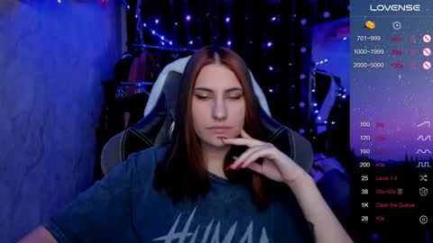 Snapshot of you_lika chatting on December 8, 2024, 1:56 am Lika online show from December 8, 2024, 1:56 am