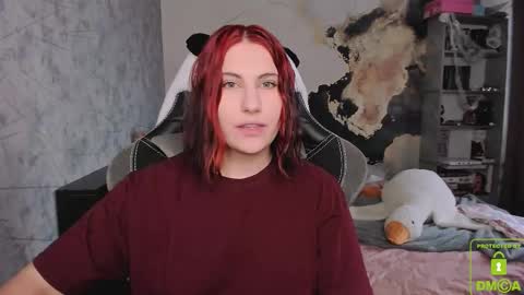 Snapshot of you_lika chatting on October 20, 2025, 5:19 am Lika online show from October 20, 2025, 5:19 am