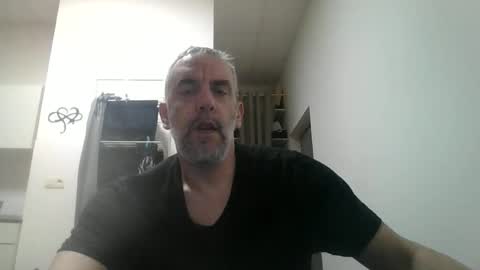 CrayZio online show from February 10, 2026, 6:39 am