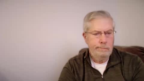 Snapshot of yougogirl_3 chatting on February 16, 2025, 4:20 am Colorado Guy Straight online show from February 16, 2025, 4:20 am