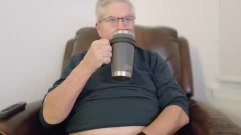 Snapshot of yougogirl_3 chatting on February 23, 2025, 1:21 pm Colorado Guy Straight online show from February 23, 2025, 1:21 pm