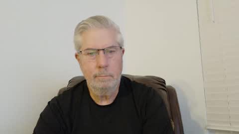 Snapshot of yougogirl_3 chatting on February 24, 2025, 4:16 am Colorado Guy Straight online show from February 24, 2025, 4:16 am