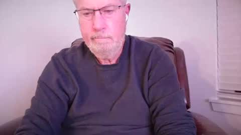 Snapshot of yougogirl_3 chatting on March 5, 2025, 11:28 am Colorado Guy Straight online show from March 5, 2025, 11:28 am