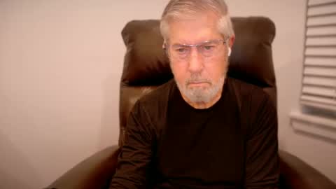 Snapshot of yougogirl_3 chatting on September 13, 2025, 6:02 am Colorado Guy Straight online show from September 13, 2025, 6:02 am