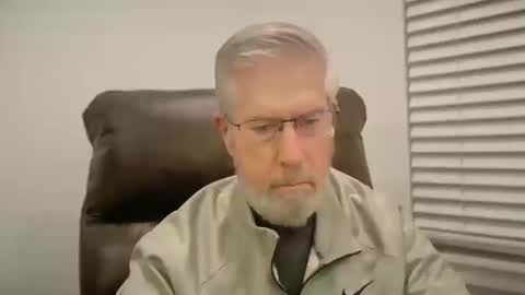 Snapshot of yougogirl_3 chatting on October 11, 2025, 2:11 am Colorado Guy Straight online show from October 11, 2025, 2:11 am