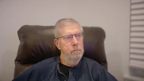 Snapshot of yougogirl_3 chatting on November 28, 2025, 1:03 pm Colorado Guy Straight online show from November 28, 2025, 1:03 pm