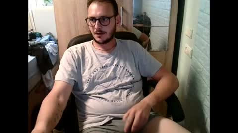 A... online show from June 8, 2026, 3:01 pm