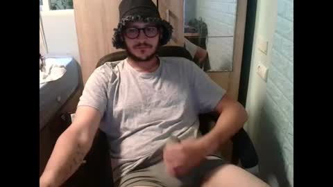 A... online show from June 18, 2026, 7:19 am
