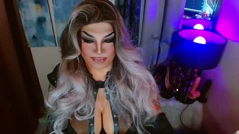 Snapshot of your1truequeen chatting on May 11, 2026, 4:48 pm QUEEN MADISON online show from May 11, 2026, 4:48 pm