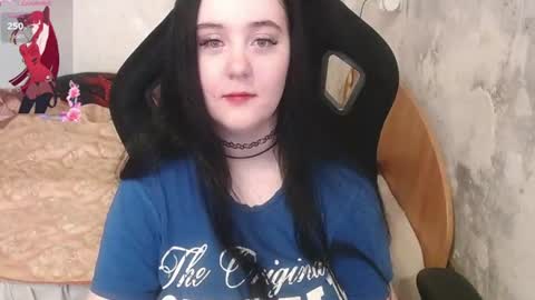 Snapshot of your_8a8y chatting on July 21, 2026, 2:19 pm your_8a8y online show from July 21, 2026, 2:19 pm